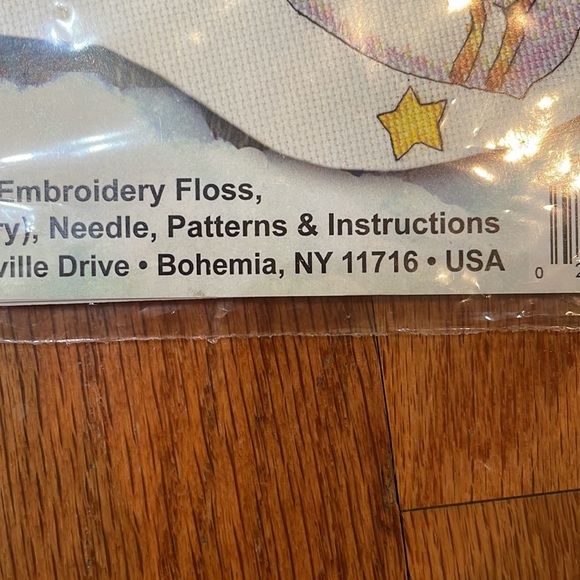 LAST CHANCE NIP Counted Cross Stitch Kit “Peace on Earth “ Marianne Savage - Picture 4 of 6